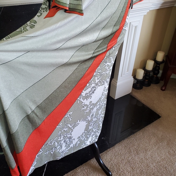 VINTAGE ASIAN INSPIRED MAXI DRESS - Picture 11 of 15